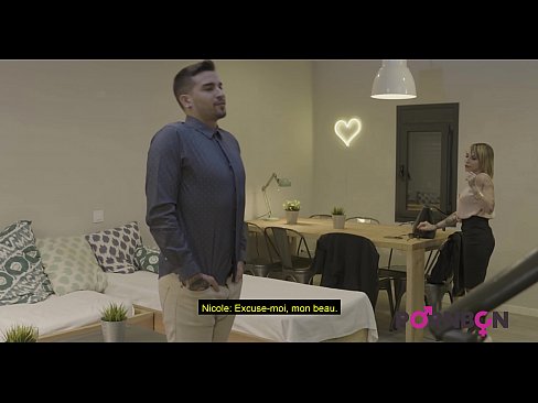 ❤️ PORNBCN 4K 一个成熟的女人与大乳房要肛门性交年轻的男妓与大阴茎口交amortism硬他妈的手工作狗风格阴部舔高潮法语字幕 ️❌ Quality sex❤